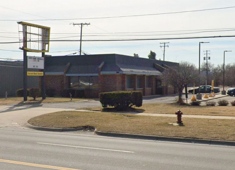 Clock Restaurant - Warren - 2270 E 10 Mile Rd